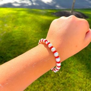 red, pearl, and heart bracelet!!💘